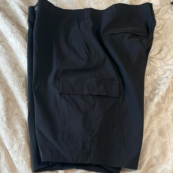 Eddie Bauer Outdoor Men’s SZ 38 Black Shorts - Picture 13 of 13